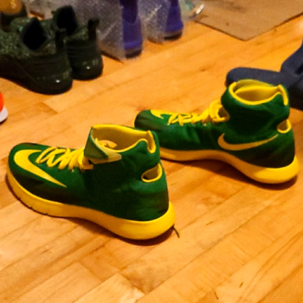 Nike Zoom Size 11.5